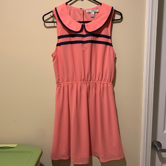 Forever 21 Dresses & Skirts - Peter Pan Collared Forever 21 Dress